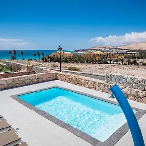  Villa Pikoro